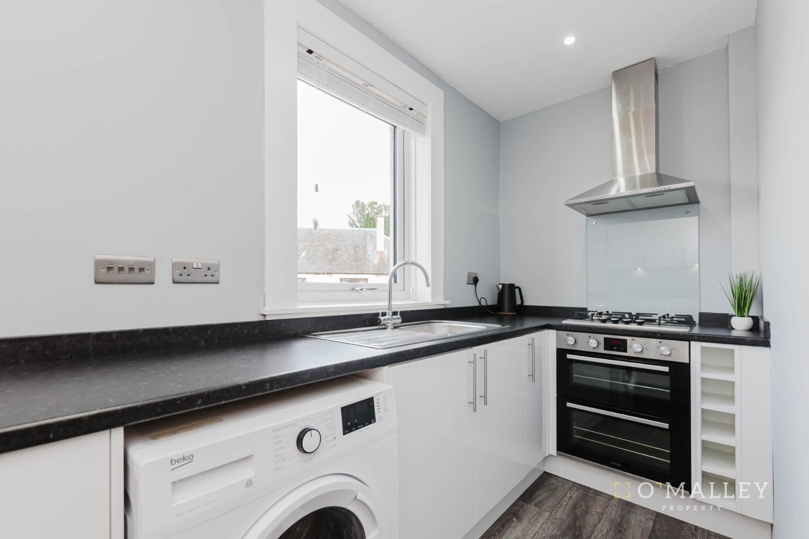 Kitchen (2)